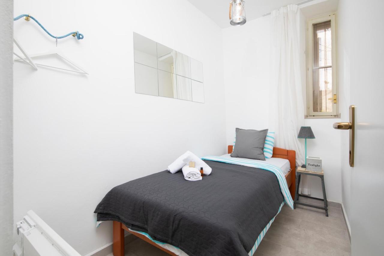 Kandlers Street Apartment Pula Exterior photo